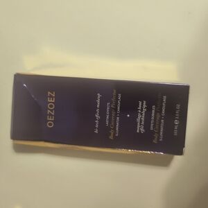Oezoez Purple and Gold box Body Coverage Perfector